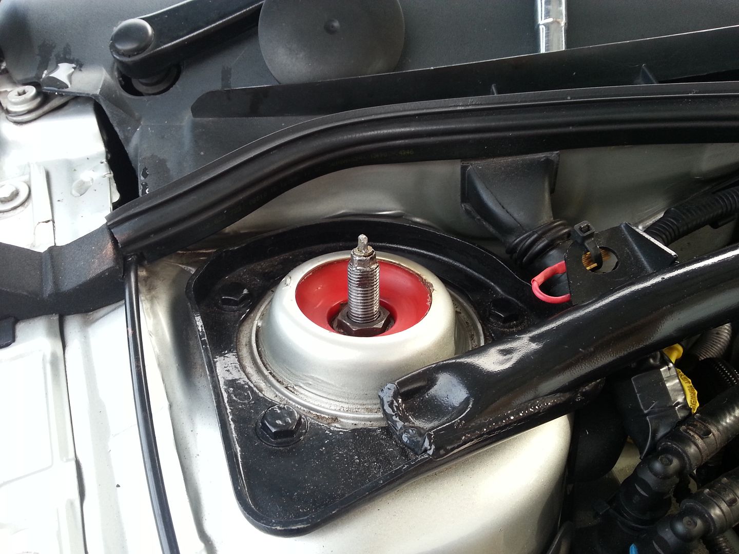 How To Fit Poly Bush Top Mounts Skoda Octavia Guides BRISKODA